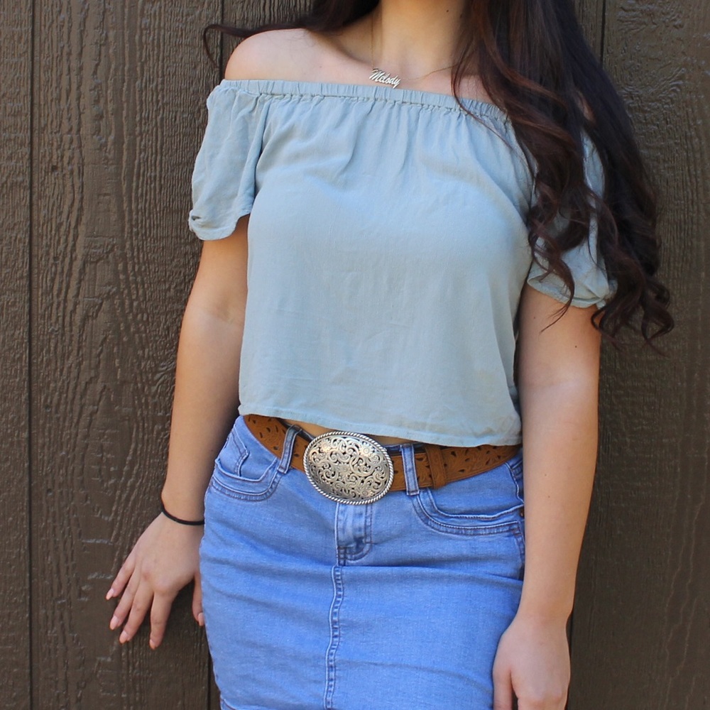 Blue/green crop top